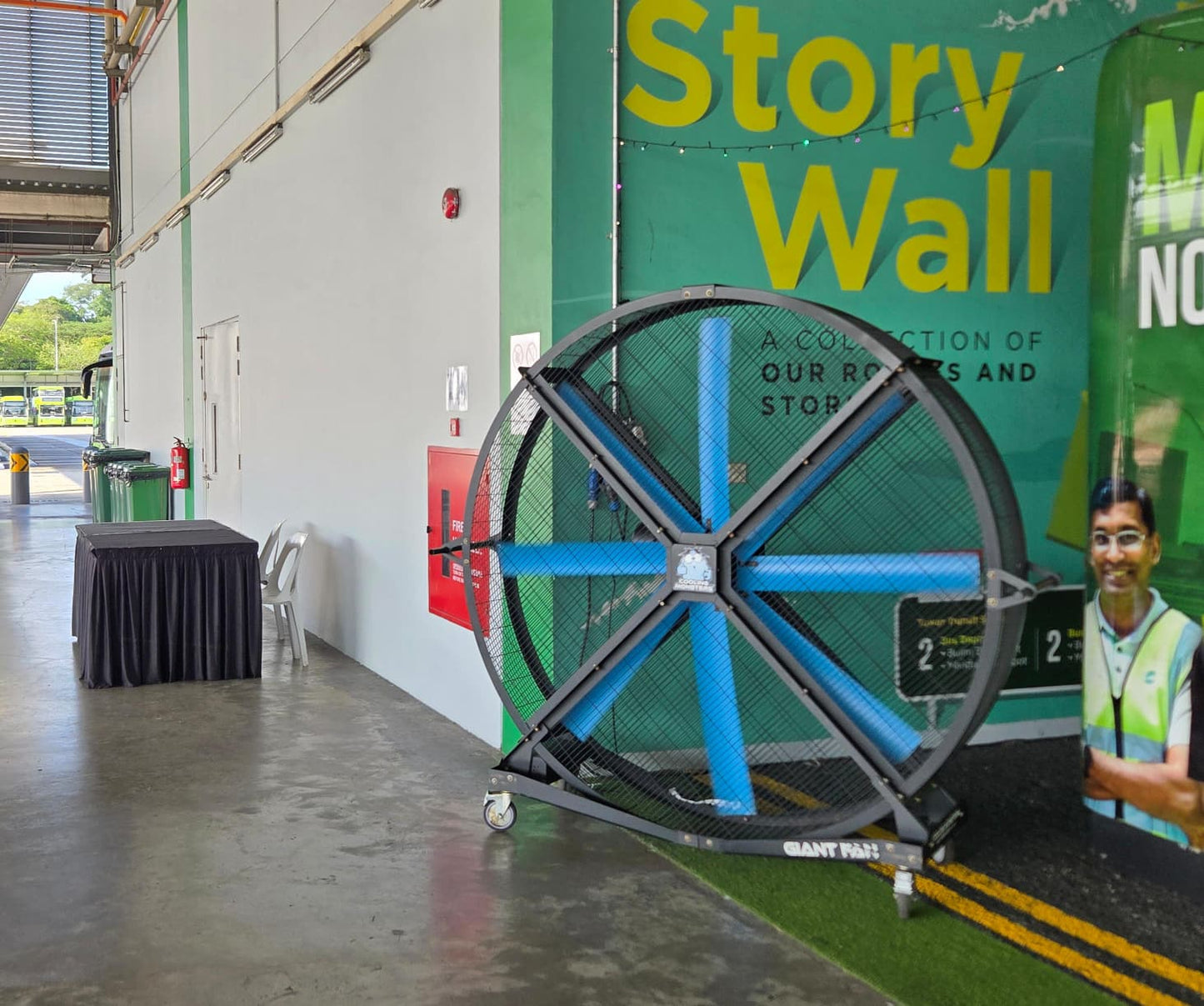Giant Fan