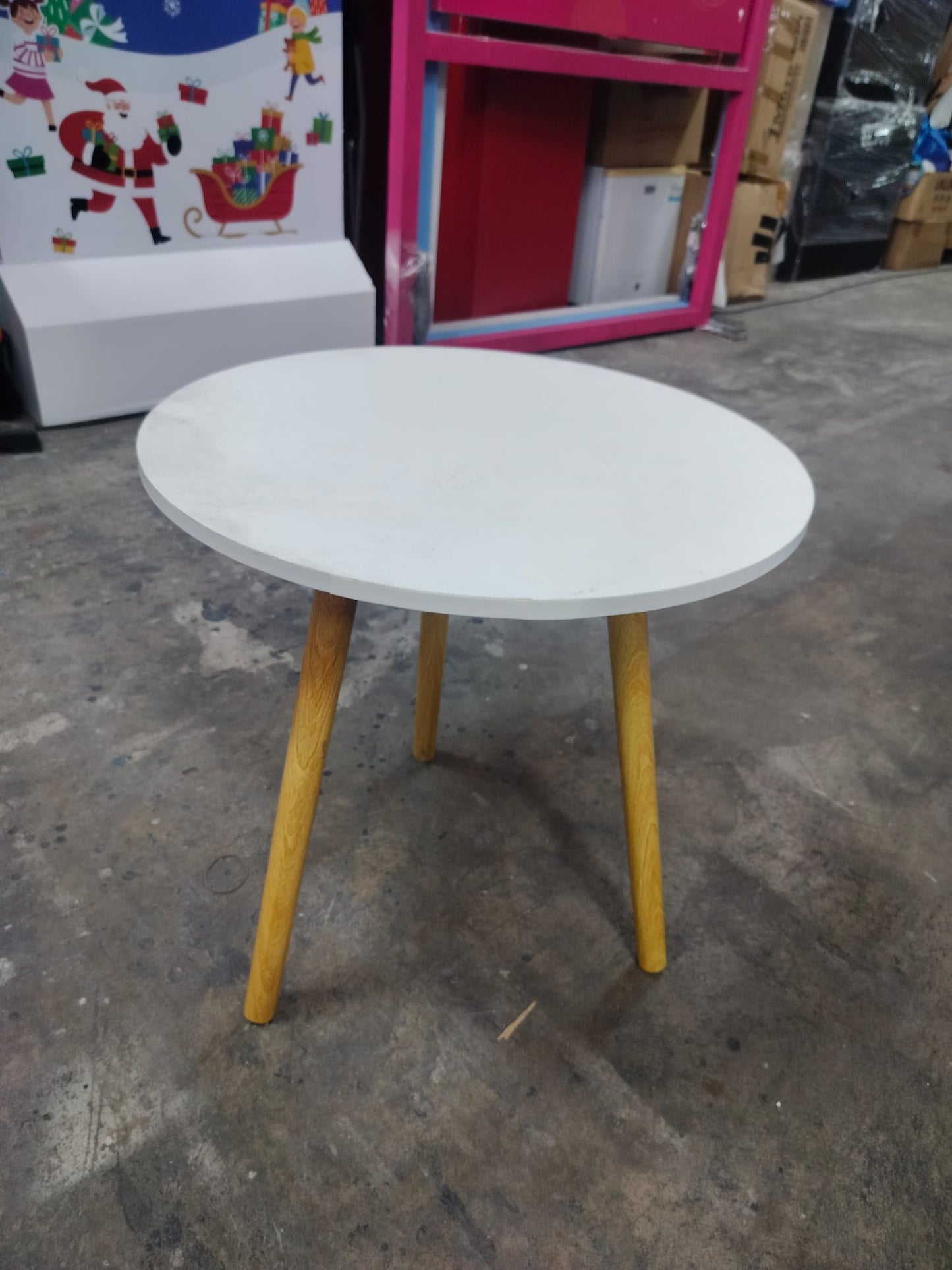 Round Table