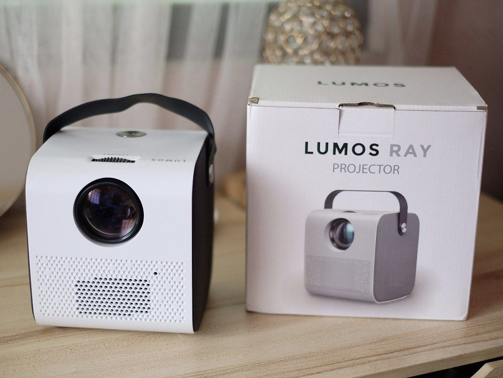 The Lumos Ray Projector