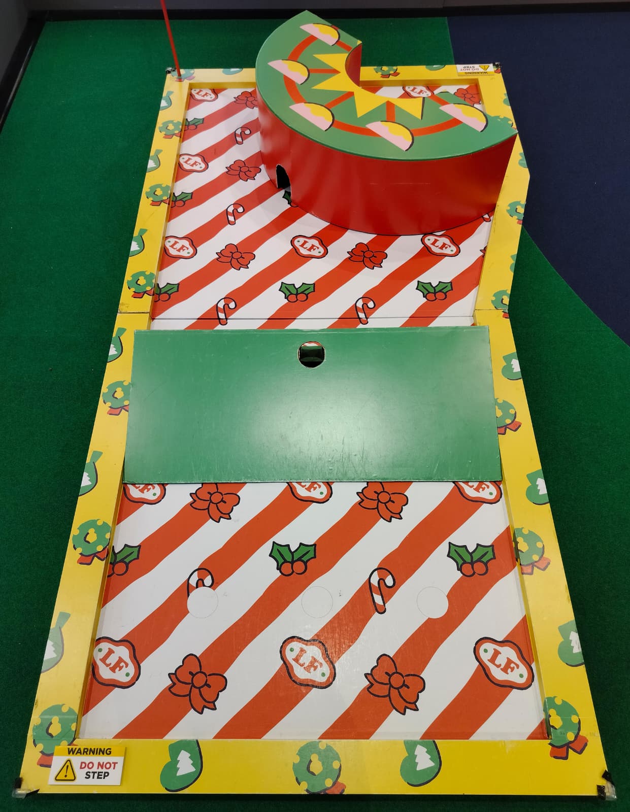 Mini Golf Structure 5